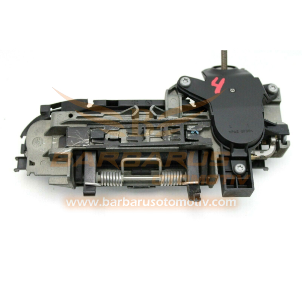 KAPI İÇ BRAKETİ ÖN SOL AUDİ A4 01-08